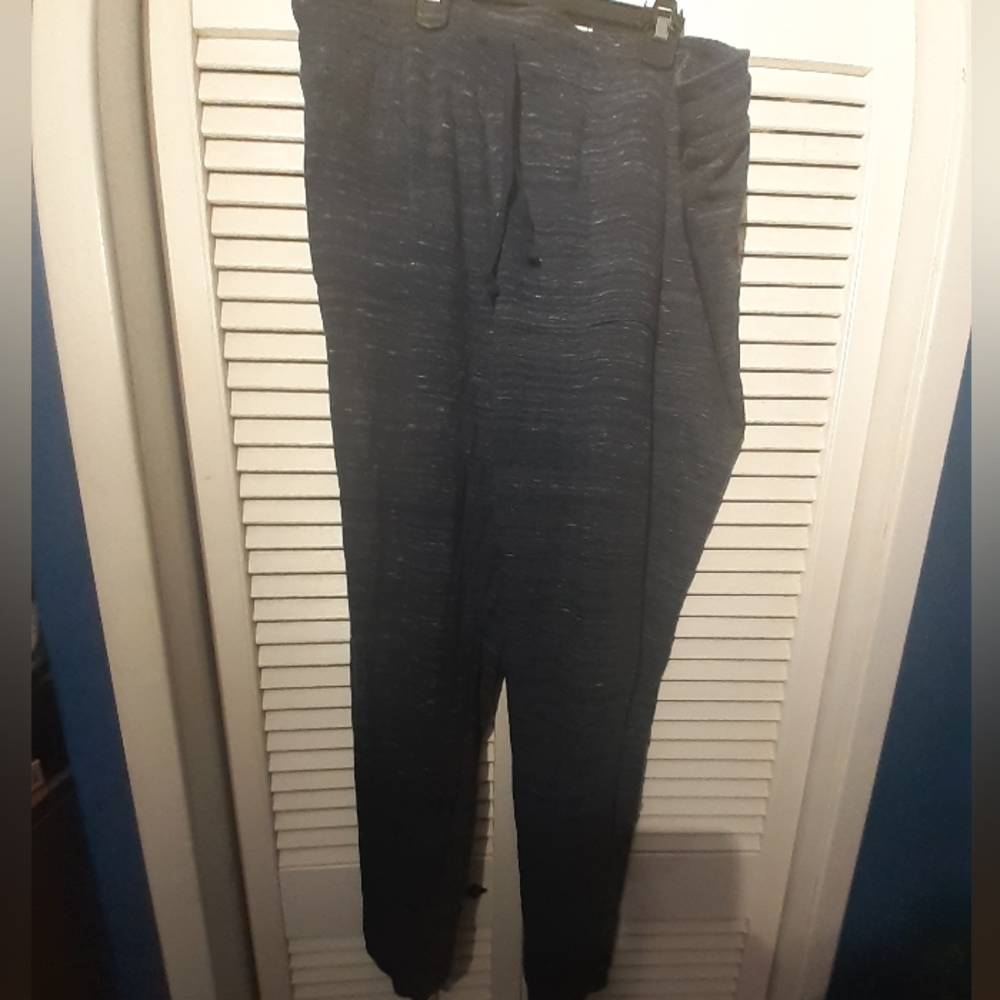 Navy Danskin Sweatpants